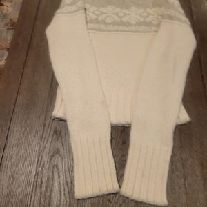 Abercrombie and Fitch sweater